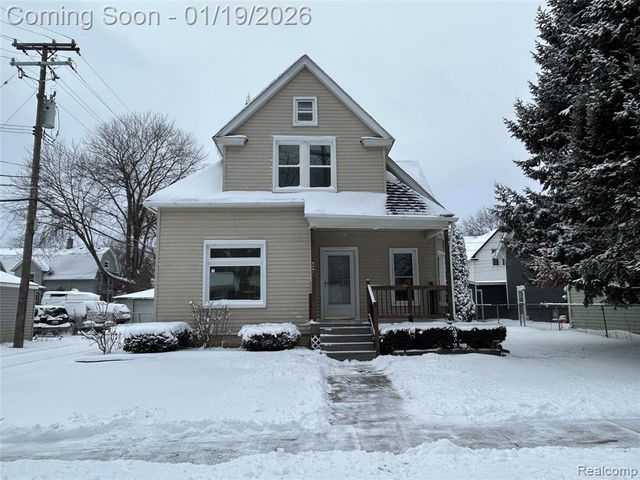 57 Madison Avenue, Mount Clemens, MI 48043