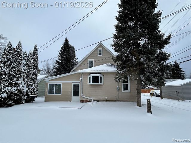 57 Madison Avenue, Mount Clemens, MI 48043