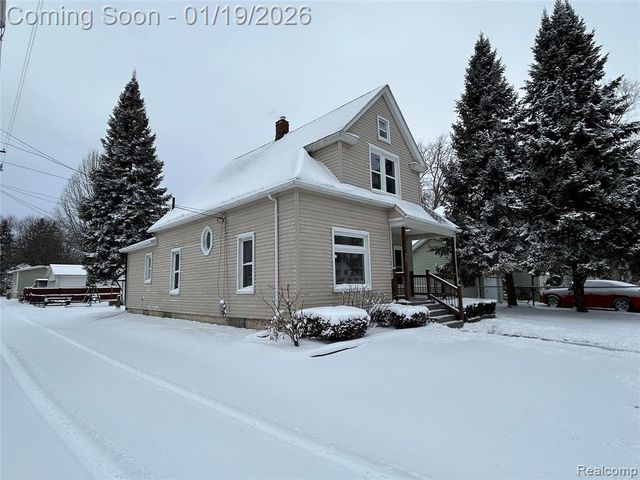 57 Madison Avenue, Mount Clemens, MI 48043