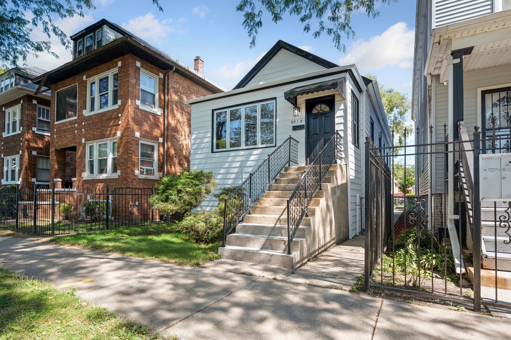 8613 S Colfax Avenue, Chicago, IL 60617 — exterior