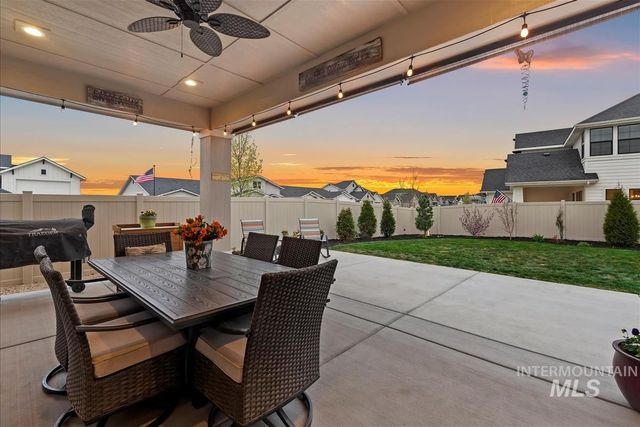 3413 N Hosta Ave, Star, ID 83669