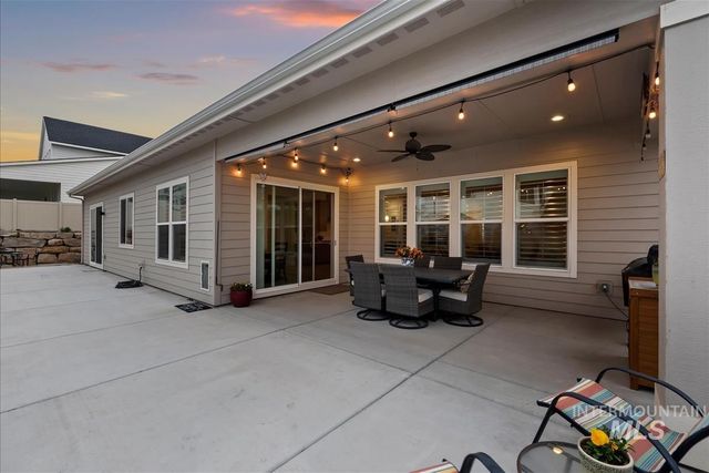 3413 N Hosta Ave, Star, ID 83669