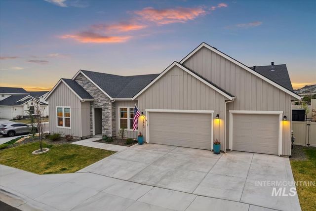 3413 N Hosta Ave, Star, ID 83669