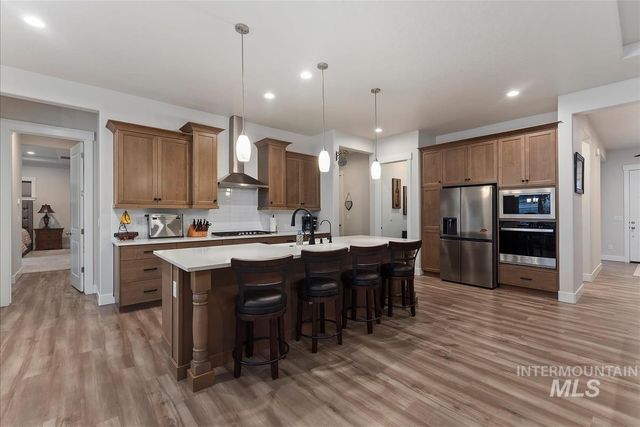 3413 N Hosta Ave, Star, ID 83669