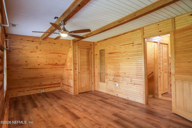 111 CRESCENT LAKE SHORE Drive, Crescent City, FL 32112