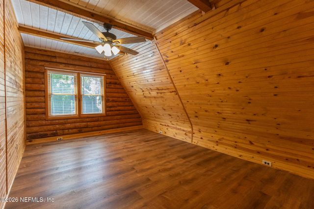 111 CRESCENT LAKE SHORE Drive, Crescent City, FL 32112