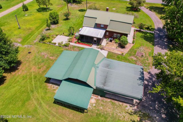 111 CRESCENT LAKE SHORE Drive, Crescent City, FL 32112