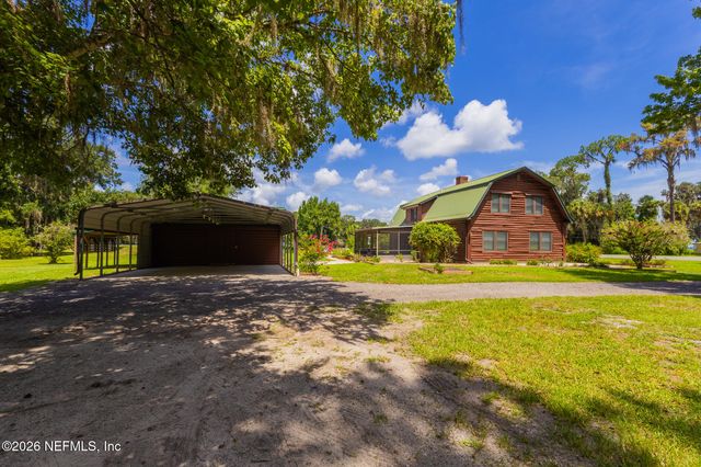 111 CRESCENT LAKE SHORE Drive, Crescent City, FL 32112