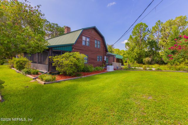 111 CRESCENT LAKE SHORE Drive, Crescent City, FL 32112