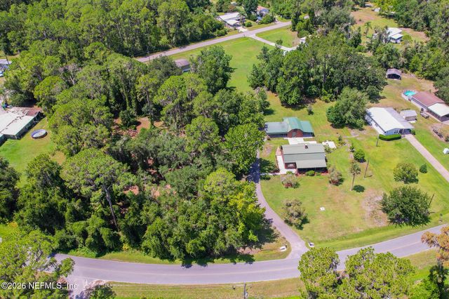 111 CRESCENT LAKE SHORE Drive, Crescent City, FL 32112