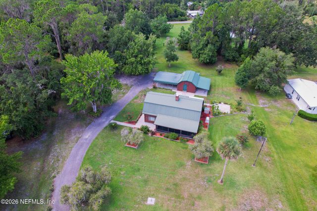 111 CRESCENT LAKE SHORE Drive, Crescent City, FL 32112