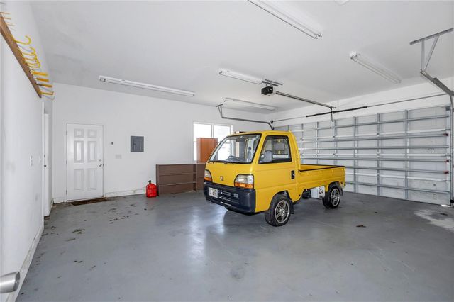 8900 SE 72ND AVENUE, Ocala, FL 34472