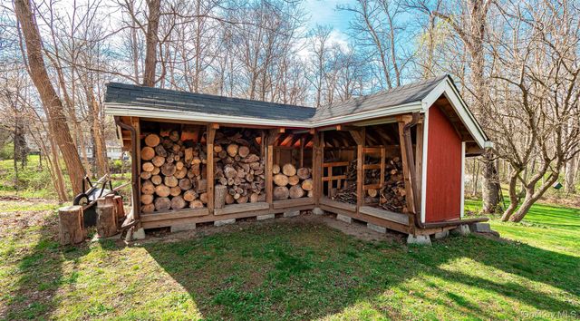 1543 Route 208, Washingtonville, NY 10992