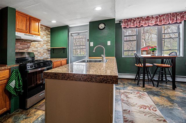 1543 Route 208, Washingtonville, NY 10992