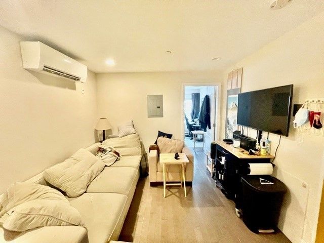 3 Stillman Place 3, Boston, MA 02113