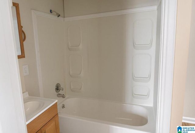 1213 17TH STREET SW, Birmingham, AL 35211