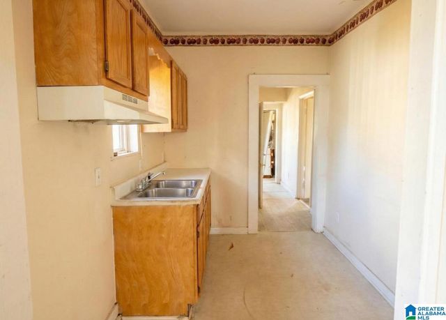 1213 17TH STREET SW, Birmingham, AL 35211