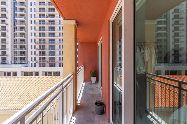 7350 SW 89th Street 1108S, Miami, FL 33156