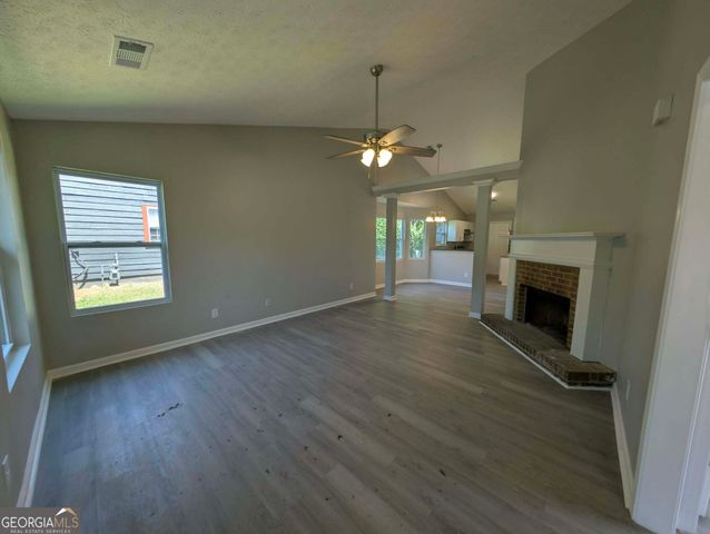 156 Crystal Brook, Griffin, GA 30223