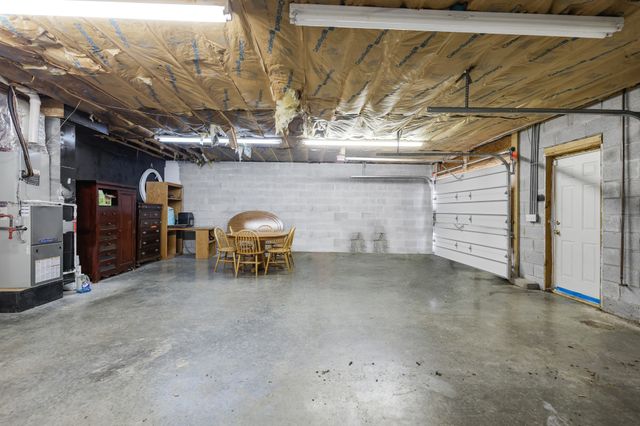 126 4th Ave, N, Baxter, TN 38544