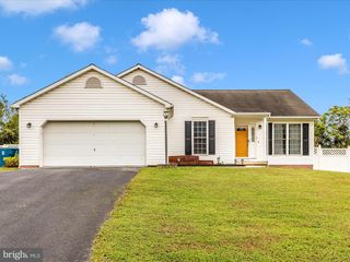 11819 WHITE PINE DR, Hagerstown, MD 21740