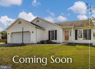 11819 WHITE PINE DR, Hagerstown, MD 21740