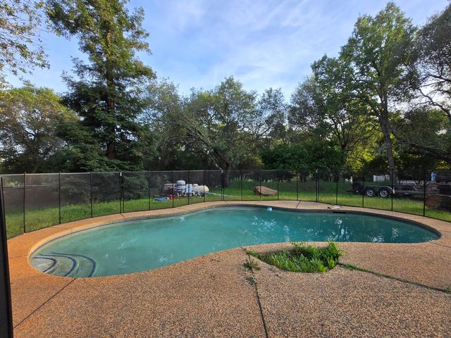 2340 Sleepy Hollow Dr, Shingle Springs, CA 95682