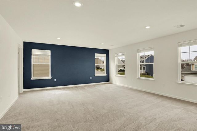 220 CHAMPIONS DR, York Haven, PA 17370