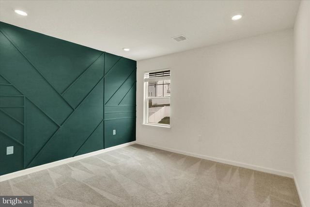 220 CHAMPIONS DR, York Haven, PA 17370