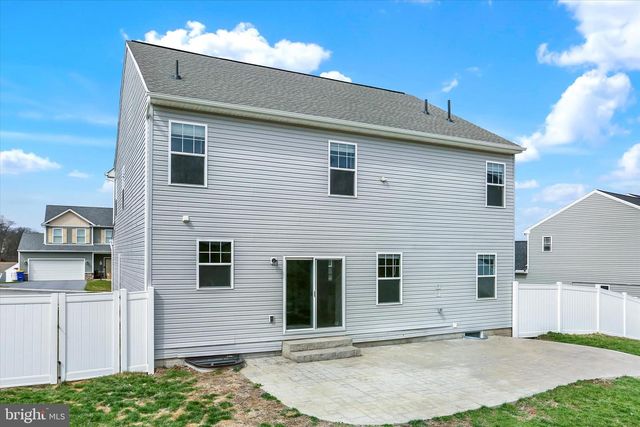 220 CHAMPIONS DR, York Haven, PA 17370