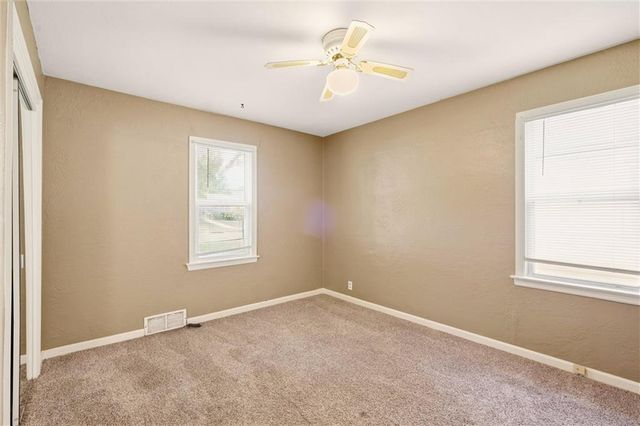 310 SW 13th Street, Blue Springs, MO 64015