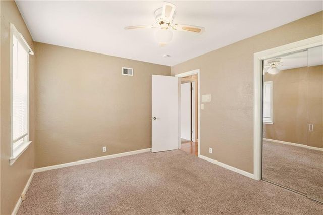 310 SW 13th Street, Blue Springs, MO 64015