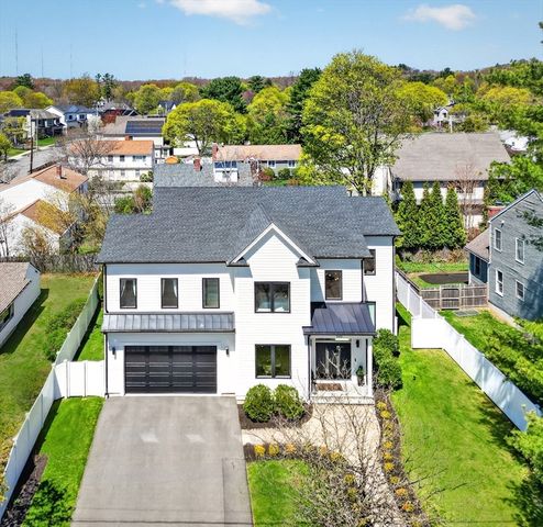 593 Saw Mill Brook Pkwy, Newton, MA 02459