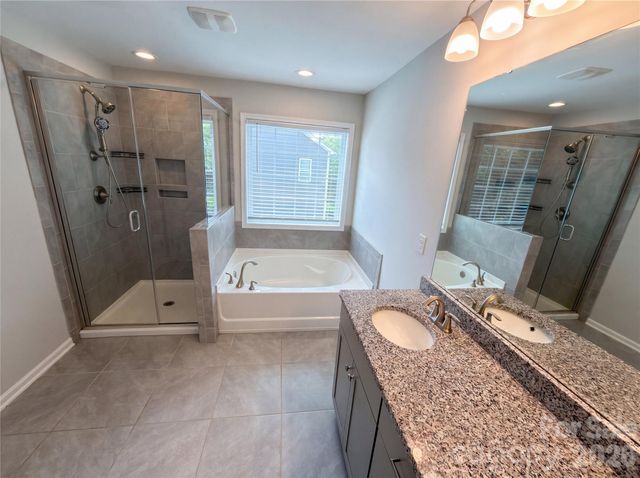 5013 Shadowbrook Road, Waxhaw, NC 28173
