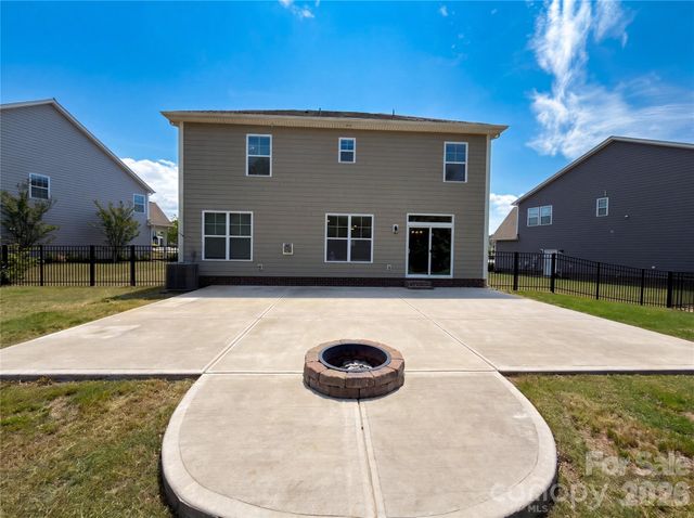 5013 Shadowbrook Road, Waxhaw, NC 28173