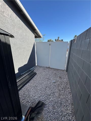 2925 Demetrius Avenue, Las Vegas, NV 89101