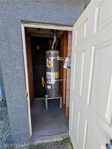 2925 Demetrius Avenue, Las Vegas, NV 89101