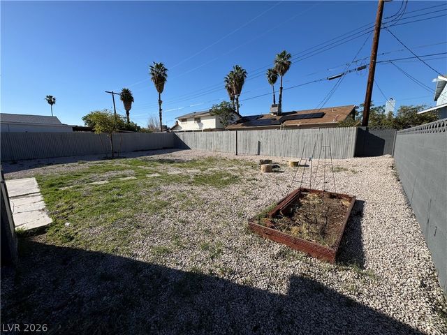 2925 Demetrius Avenue, Las Vegas, NV 89101
