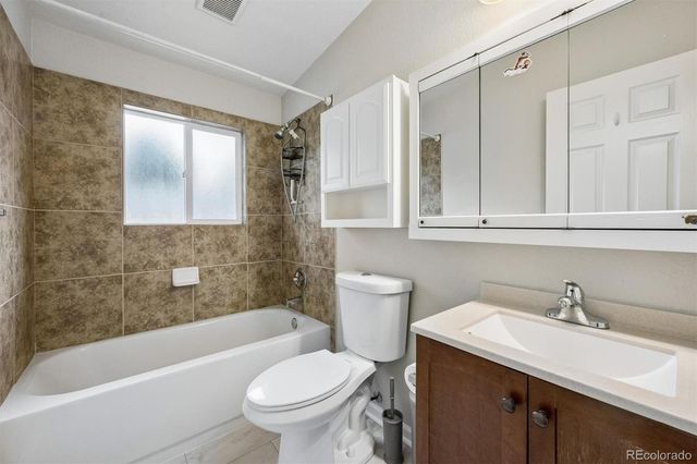 2201 W 56th Place, Denver, CO 80221