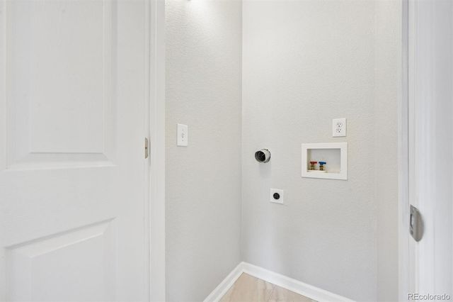 2201 W 56th Place, Denver, CO 80221