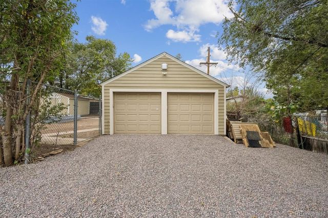 2201 W 56th Place, Denver, CO 80221