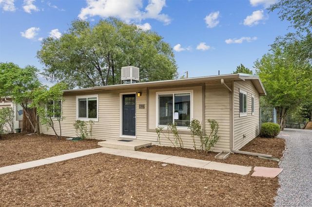 2201 W 56th Place, Denver, CO 80221