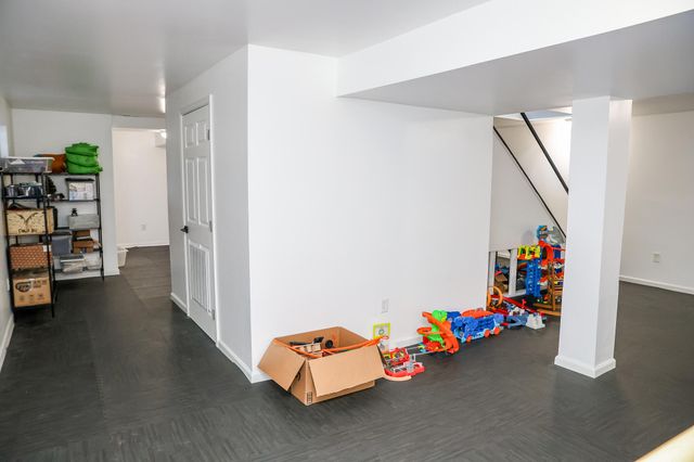 674 Elyse Way, Florence, KY 41042