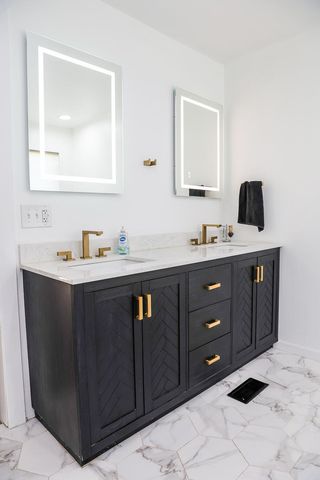 674 Elyse Way, Florence, KY 41042