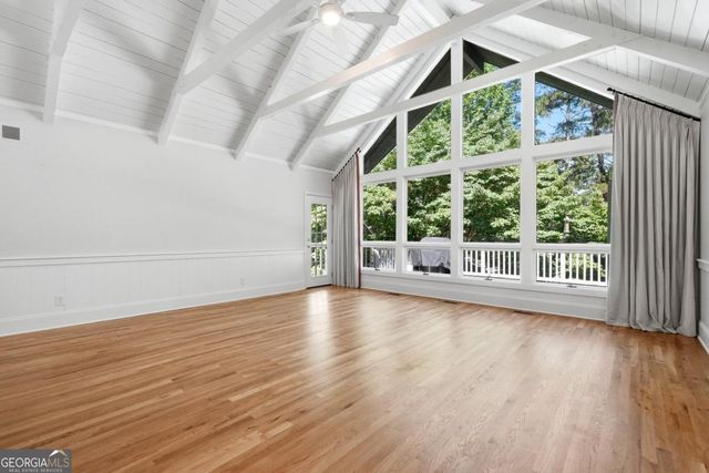 6504 Yacht Club Road, Flowery Branch, GA 30542