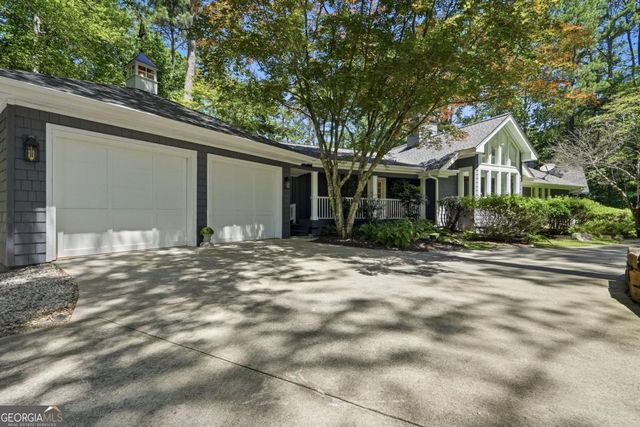 6504 Yacht Club Road, Flowery Branch, GA 30542