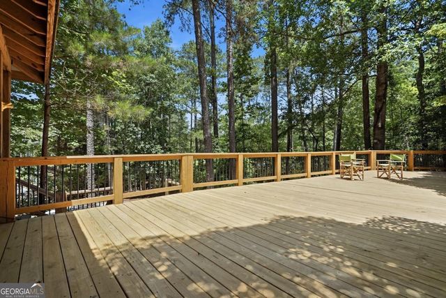 6504 Yacht Club Road, Flowery Branch, GA 30542