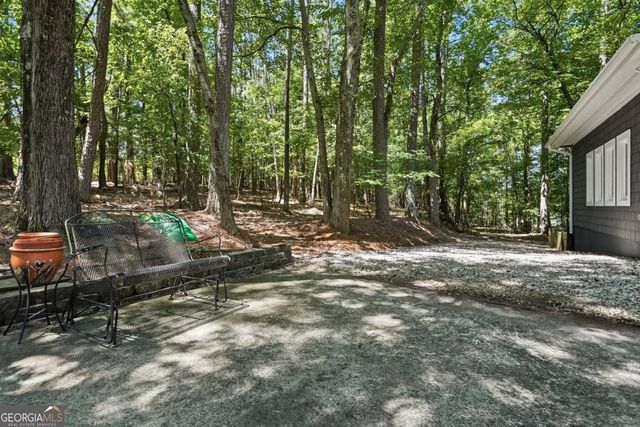 6504 Yacht Club Road, Flowery Branch, GA 30542