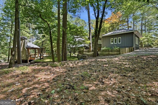 6504 Yacht Club Road, Flowery Branch, GA 30542