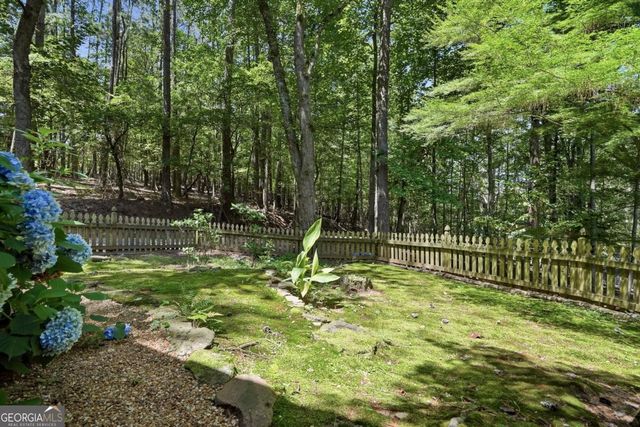 6504 Yacht Club Road, Flowery Branch, GA 30542